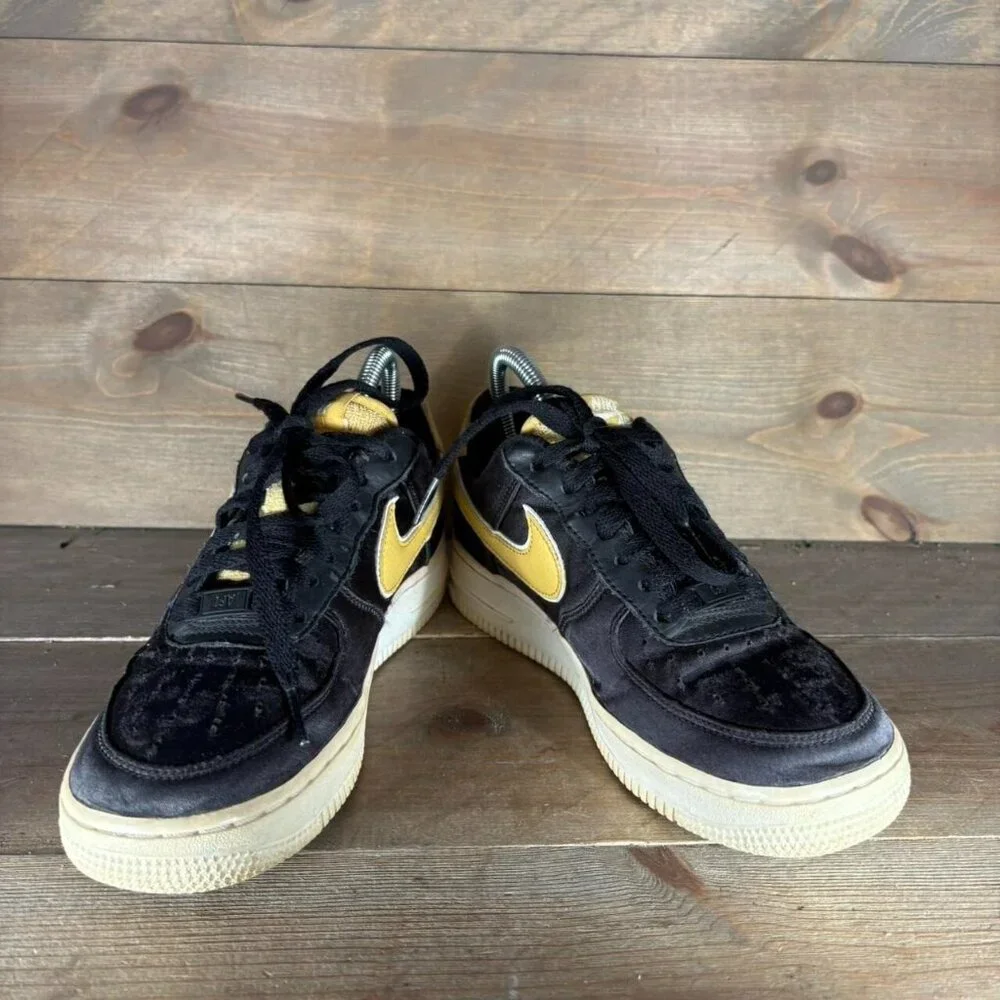 nike air force 1 SE womens size 6.5 shoes black satin lowtop comfort sneakers